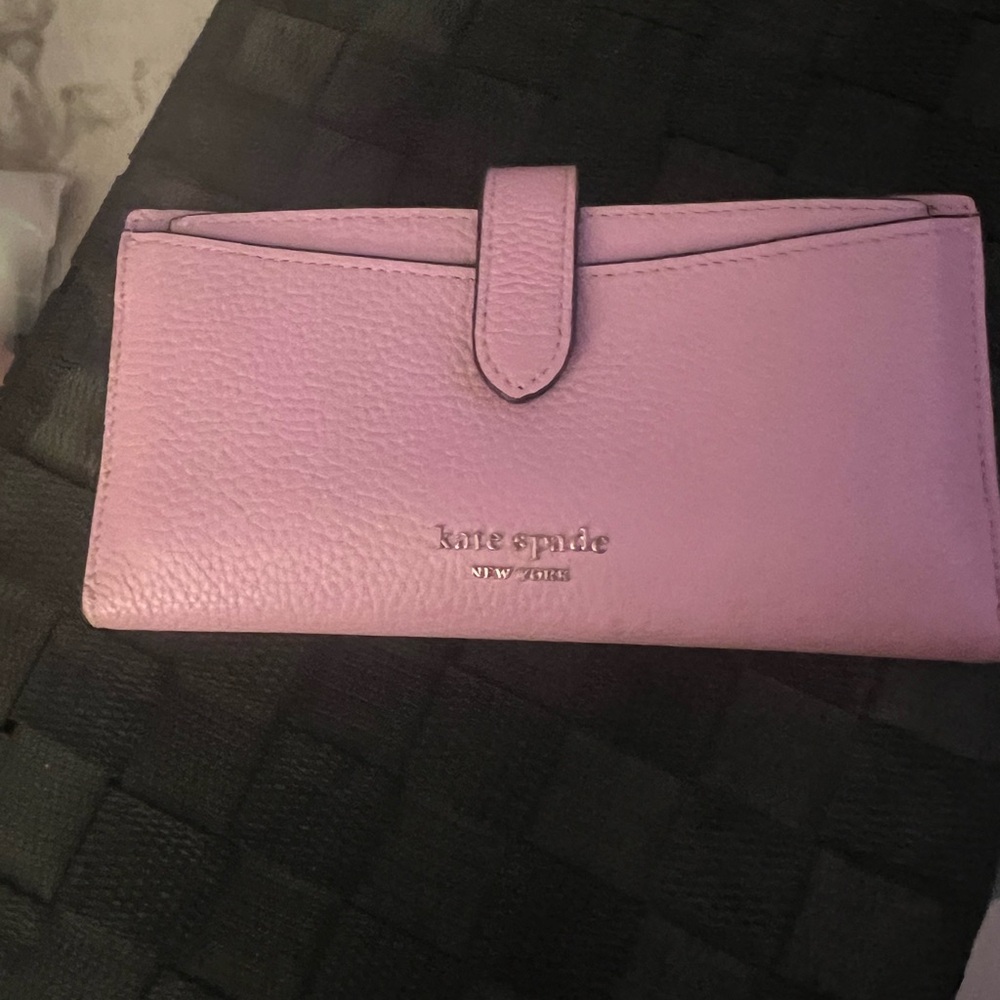 Kate spade pebble leather wallet EUC